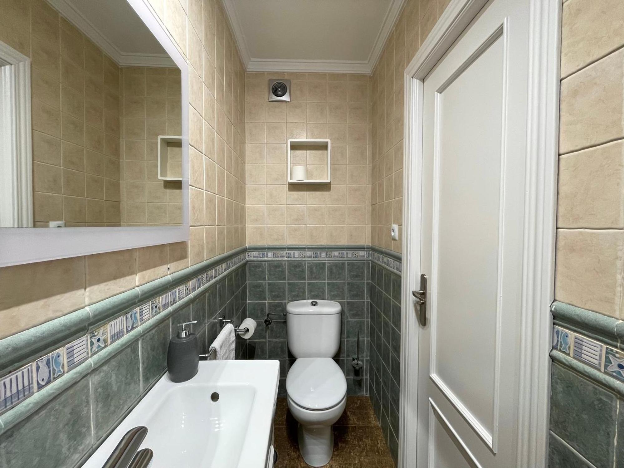 Nic Apartment *